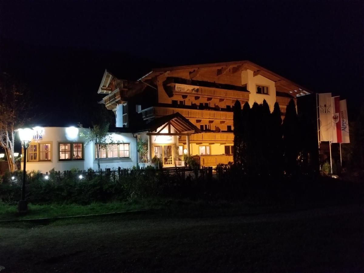 Alpenhotel Wildschoenau B&B Extérieur photo